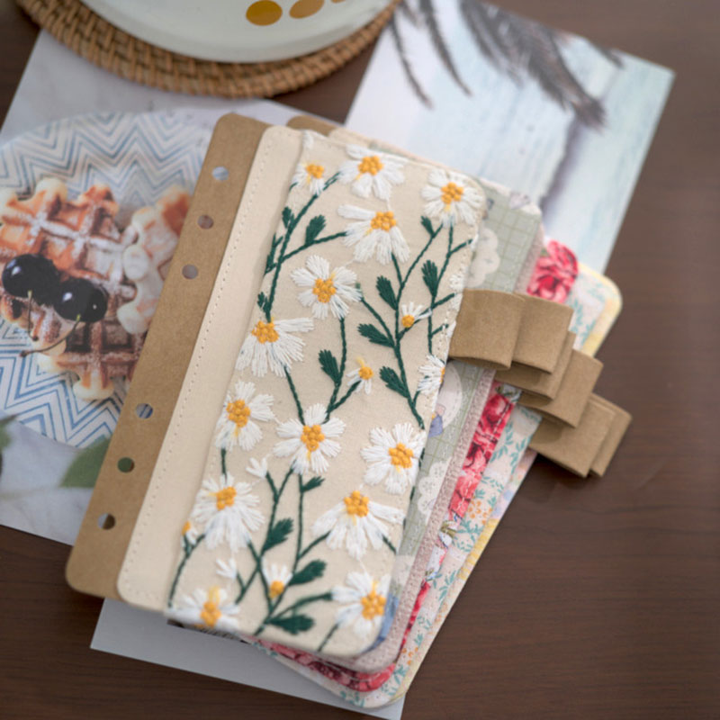 A5/A6バインダー用 布製 リフィル 刺繍 オリジナル 6穴対応 仕切り 女の子 かわい...