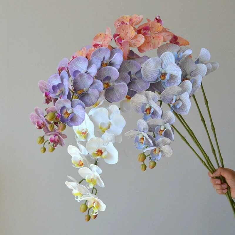 乐天商城 - 1/2本セット 1本9輪 造花 デンファレ 花束 フラワー 枯れない花 デンファレ花卉 可愛い おしゃれ 女性 彼女 インテリア 人気プレゼント 装飾 贈り物 誕生祝 記念日 写真撮影 雰囲気 お礼 結婚式 卒業式 飾り バレンタイン 室内 リビング 装飾花 7色