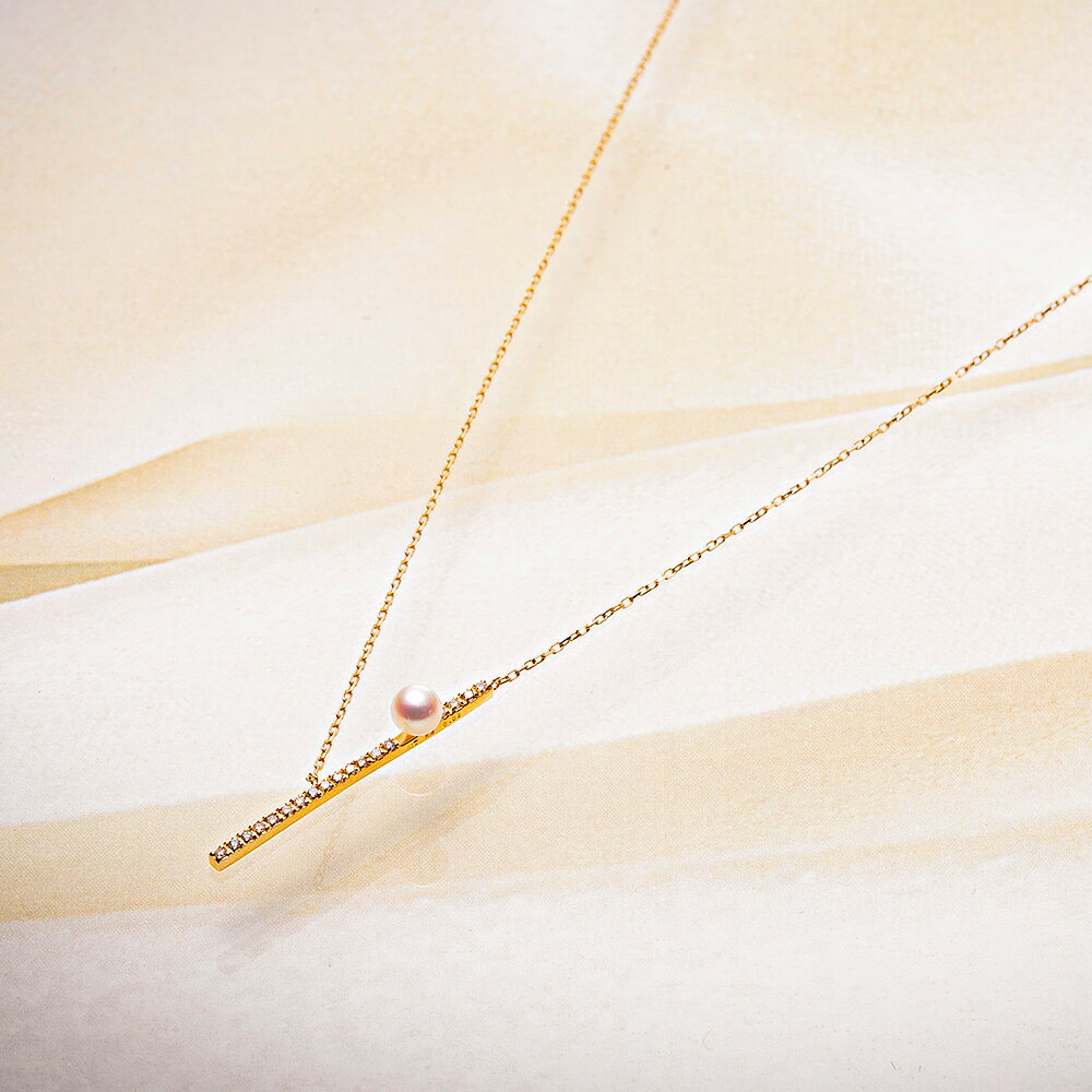 Pearl and Diamond Necklace, Classy Pearl Pendant, K18 Gold, DES0402CLASSY00000, Moon Label