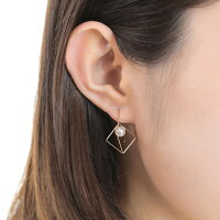 Cubeピアス(K10