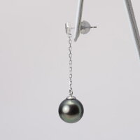 Museピアス(K18WG)