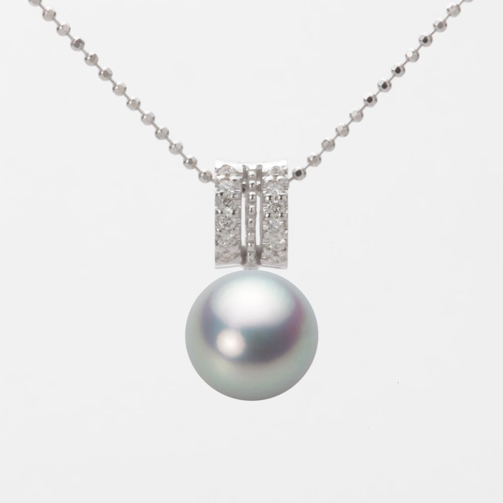 ギフト対応についてダイヤモンドをフロント部分に敷きつめたデザインのペンダント。ダイヤモンドと真珠の輝きがあなたの胸もとをやさしく演出するエレガントなデザインです。真珠のサイズは、セレブリティーなサイズの9.0mm。存在感を主張できるサイズで...