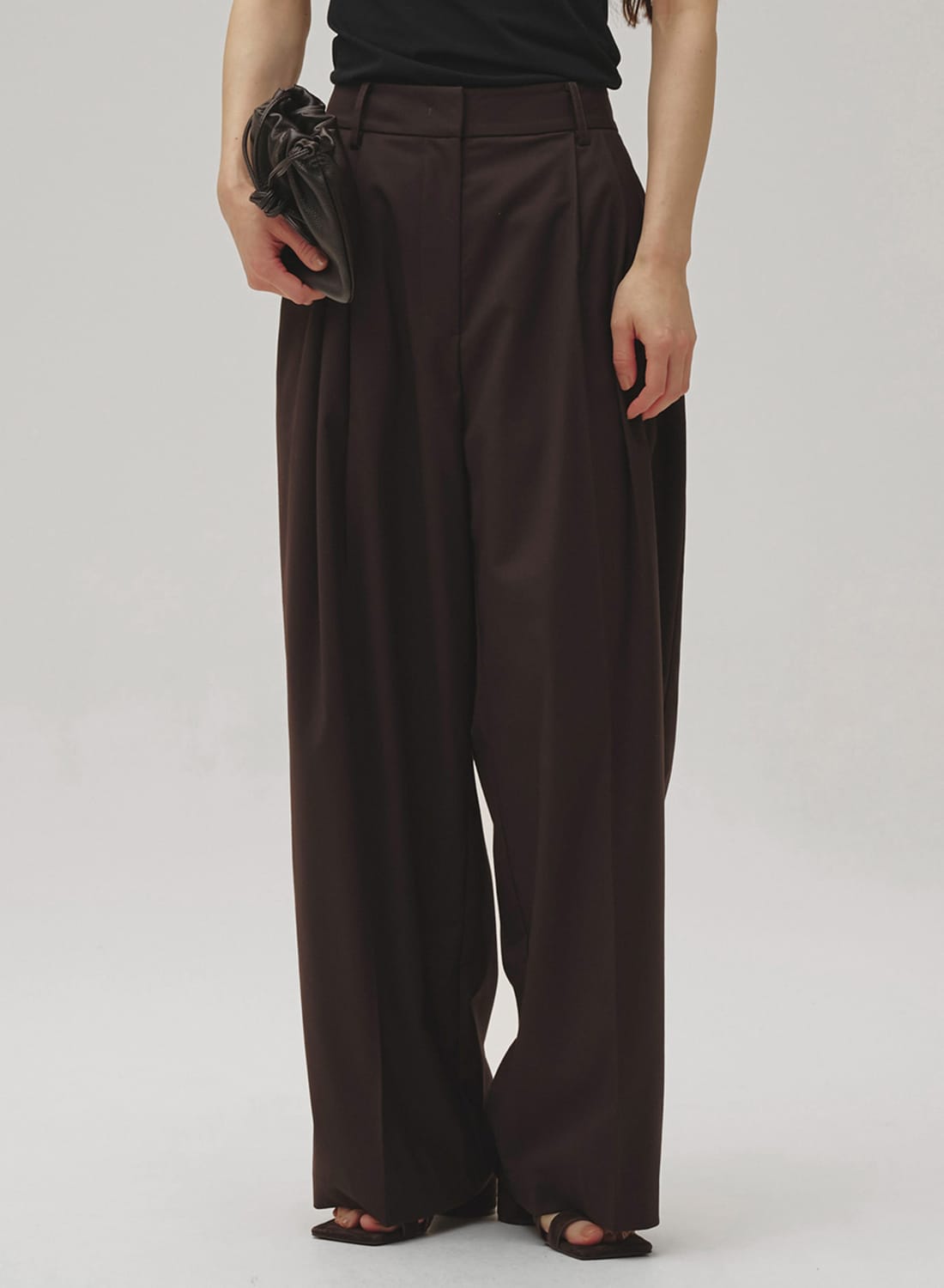 楽天市場】todayful linen tuck trousersの通販