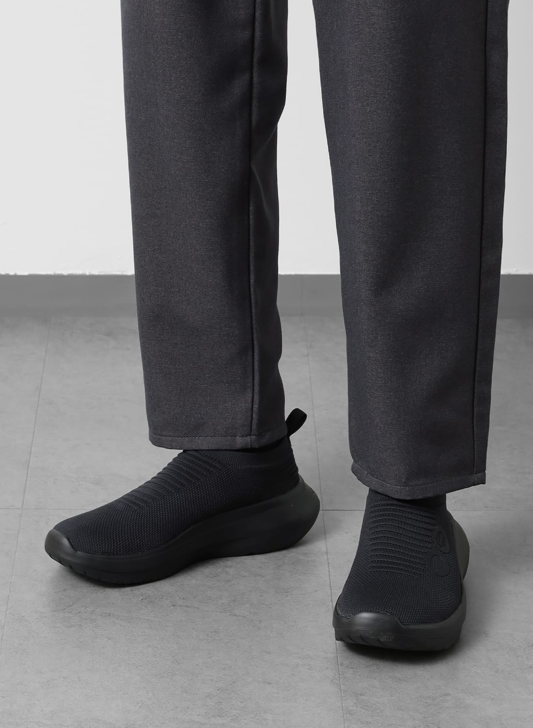 【返品交換送料無料】OOFOS（ウーフォス）Men's OOmy Zen（メンズ ウーマイ ゼン）リカバリーシューズ リカバリーサンダル スニーカー パッカブル 携行性 スリッポン 軽量 疲労軽減