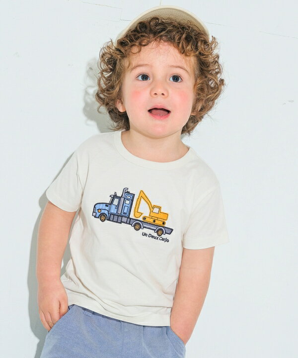 子供服 男の子 Tシャツ 春夏 半袖 綿100％ 乗り物 くるま プリント カットソー ティーシャツ 働く車 ショベルカー刺繍 グリーン アイボリー 80cm 90cm 100cm 110cm 120cm 130cm 1歳 2歳 3歳 4歳 5歳 6歳 7歳 8歳 9歳 10歳 【アンドゥーカージョ 】のサムネイル