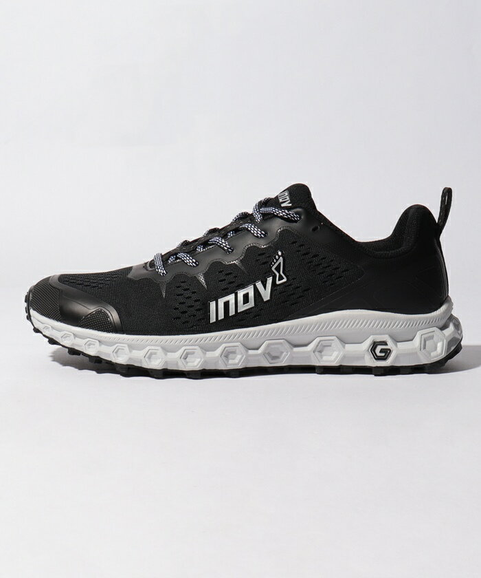 イノヴェイト(inov-8)パーククロウ G 280(PARKCLAW G 280)NR2TGG42 カラー: (BWH)ブラック×ホワイト