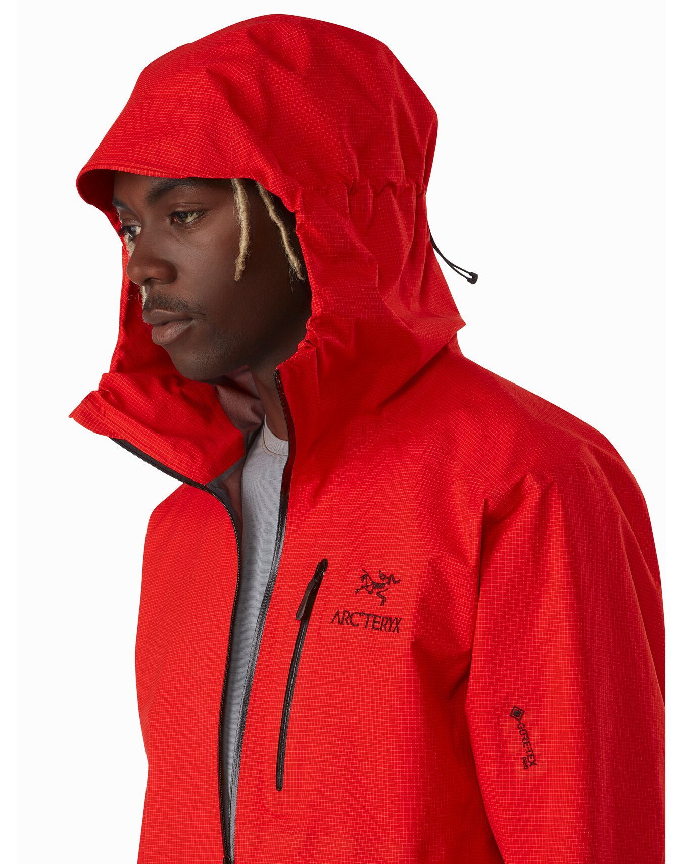 アークテリクス（ARC'TERYX）アルファ SL アノラック（Alpha SL Anorak）カラー：Dynasty