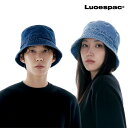 ルオエスパック バケットハット LUOESPAC 正規販売店 Overfit Washing Denim Line Bucket Hat オーバーフィット ワッシング デニム ライン バケット ハット LightDenim ライトデニム Indigo インジゴ 帽子 人気帽子 韓国帽子 LP0167 ACC 合わせやすいデザインと着用感の良さを追求する帽子専門ブランド、LUOESPAC（ルオエスパック）。 コットン素材で作られた「Overfit Washing Denim Line Bucket Hat」の登場です。 形が崩れにくく、4シーズン着用可能です！ 素材 : コットン100％ ※お客様のご覧になられますパソコン機器及びモニタの設定及び出力環境、 また撮影時の照明等で、実際の商品素材の色と相違する場合もありますのでご了承下さい。商品紹介 ルオエスパック バケットハット LUOESPAC 正規販売店 Overfit Washing Denim Line Bucket Hat オーバーフィット ワッシング デニム ライン バケット ハット LightDenim ライトデニム Indigo インジゴ 帽子 人気帽子 韓国帽子 LP0167 ACC 合わせやすいデザインと着用感の良さを追求する帽子専門ブランド、LUOESPAC（ルオエスパック）。 コットン素材で作られた「Overfit Washing Denim Line Bucket Hat」の登場です。 形が崩れにくく、4シーズン着用可能です！ 素材 : コットン100％ ※お客様のご覧になられますパソコン機器及びモニタの設定及び出力環境、 また撮影時の照明等で、実際の商品素材の色と相違する場合もありますのでご了承下さい。 商品仕様 商品名 ルオエスパック バケットハット LUOESPAC 正規販売店 Overfit Washing Denim Line Bucket Hat オーバーフィット ワッシング デニム ライン バケット ハット LightDenim ライトデニム Indigo インジゴ 帽子 人気帽子 韓国帽子 LP0167 ACC ブランド LUOESPAC カラー LightDenim/Indigo 素材 コットン100％ ※ご注意（ご購入の前に必ずご一読下さい。） ※ ・当ショップは、メーカー等の海外倉庫と共通在庫での販売を行なっており、お取り寄せに約7-14営業日（土日祝日を除く）お時間を頂く商品がございます。 そのためご購入後、ご指定頂きましたお日にちに間に合わせることができない場合もございます。 ・また、WEB上で「在庫あり」となっている商品につきましても、複数店舗で在庫を共有しているため「欠品」となってしまう場合がございます。 在庫切れ・発送遅れの場合、迅速にご連絡、返金手続きをさせて頂きます。 ご連絡はメールにて行っておりますので、予めご了承下さいませ。 当ショップからのメール受信確認をお願い致します。 （本サイトからメールが送信されます。ドメイン指定受信設定の際はご注意下さいませ。） ・北海道、沖縄県へのお届けにつきましては、送料無料対象商品の場合も 追加送料500円が必要となります。 ・まれに靴箱にダメージや走り書きなどがあることもございます。 多くの商品が海外輸入商品となるため日本販売のタグ等がついていない商品もございますが、全て正規品となっておりますのでご安心ください。 ・検品は十分に行っておりますが、万が一商品にダメージ等を発見しましたらすぐに当店までご連絡下さい。 （ご使用後の交換・返品等には、基本的に応じることが出来ませんのでご注意下さいませ。） また、こちらの商品はお取り寄せのためクレーム・返品には応じることが出来ませんので、こだわりのある方は事前にお問い合わせ下さい。 誠実、また迅速に対応させて頂きます。