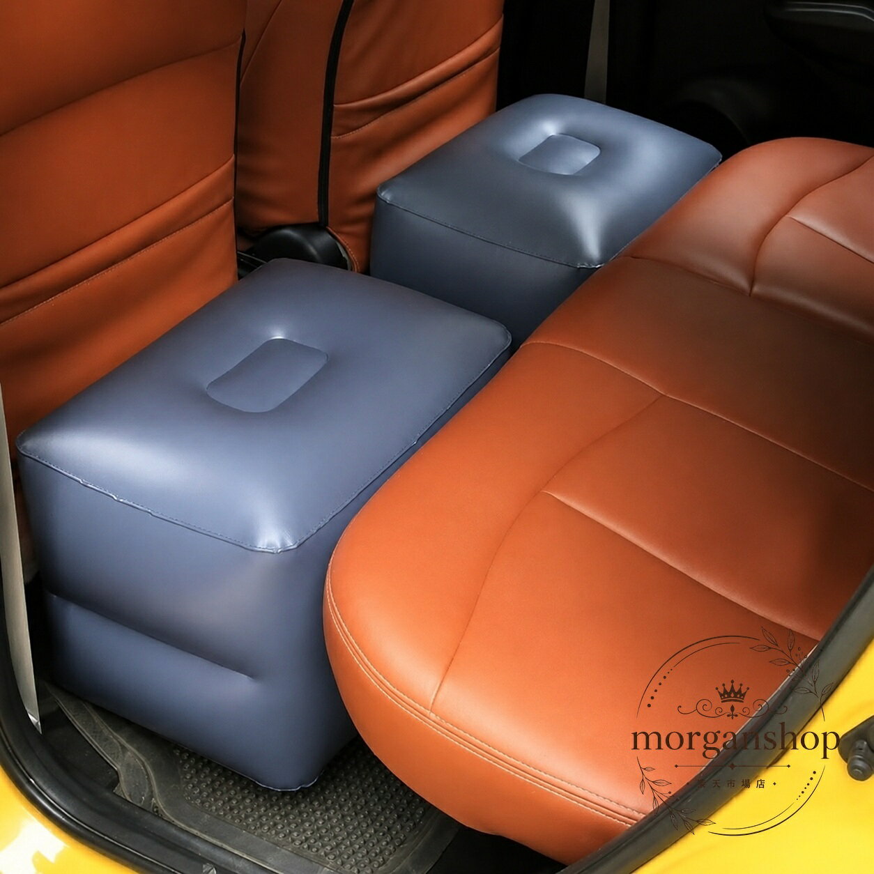 後部座席に置いて使える車内用のエアークッションです。足を伸ばしてくつろぎやすく、車中泊や長距離ドライブ時の休憩に役立ちます。商品特徴：車内で使いやすいエアークッション適用シーン：後部座席、車中泊、ドライブ、休憩時仕様情報：素材 PVC／クッションのみ販売／空気ポンプは付属しませんご注意：サイズは画像をご確認ください。ご使用前に空気ポンプをご用意ください。後部座席に置いて使える車内用のエアークッションです。足を伸ばしてくつろぎやすく、車中泊や長距離ドライブ時の休憩に役立ちます。商品特徴：車内で使いやすいエアークッション適用シーン：後部座席、車中泊、ドライブ、休憩時仕様情報：素材 PVC／クッションのみ販売／空気ポンプは付属しませんご注意：サイズは画像をご確認ください。ご使用前に空気ポンプをご用意ください。