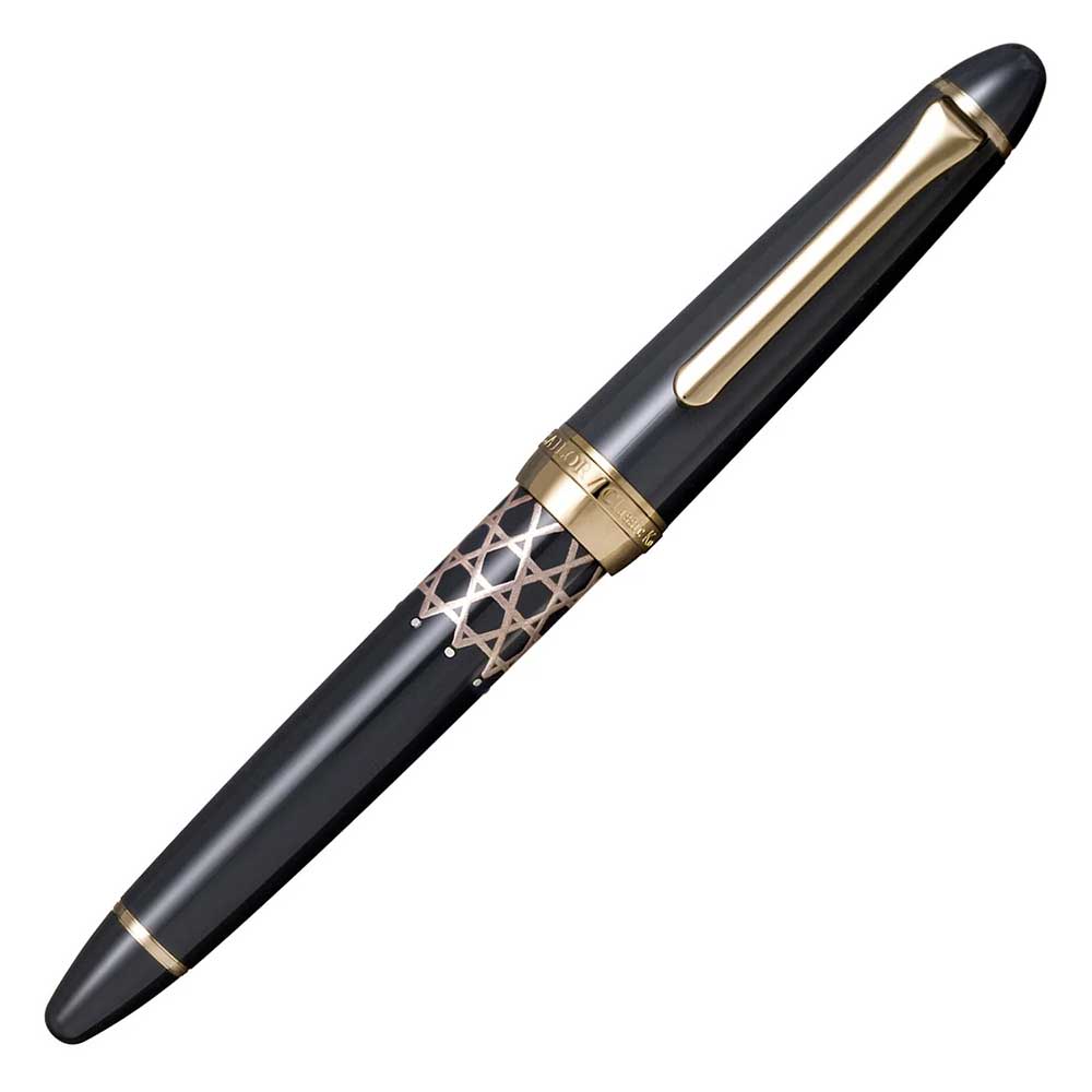 Foto di Classic Ko Maki-e Bunbo Fountain Pen Bamboo mesh SV (Bamboo Messhu SV)