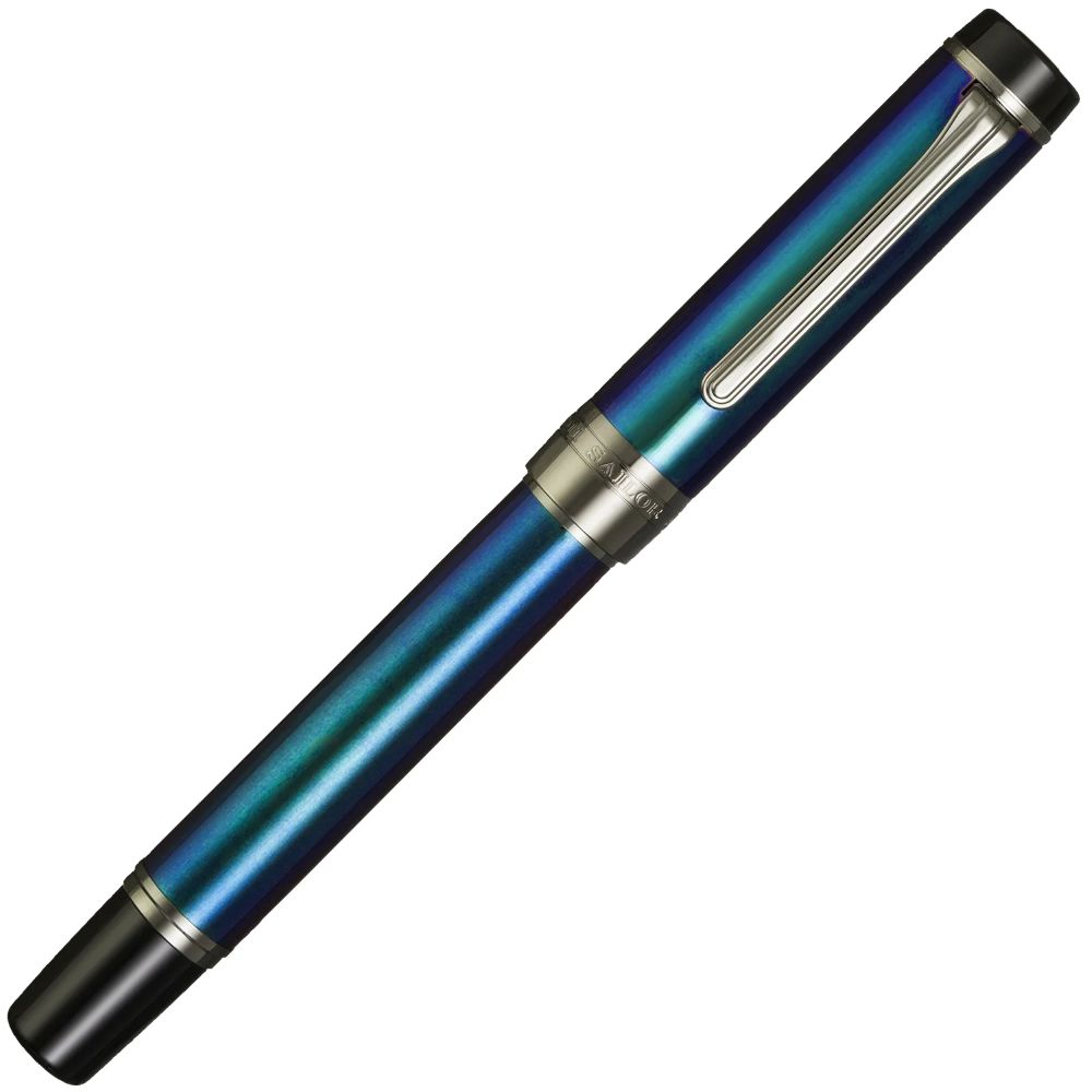 Foto di CYLINT Colored Stainless Steel Fountain Pen
