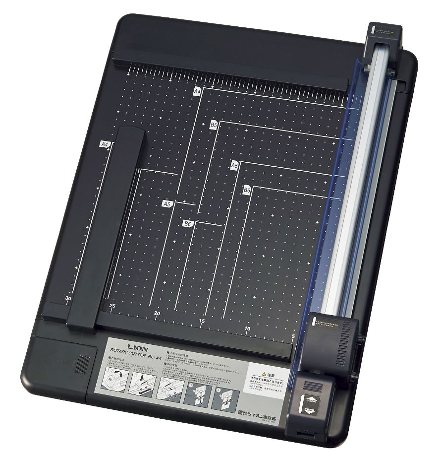 ライオン事務器　ロータリーカッター(回転刃式)　A4対応　断裁能力40枚　RC-A4 [ 209-43 ]