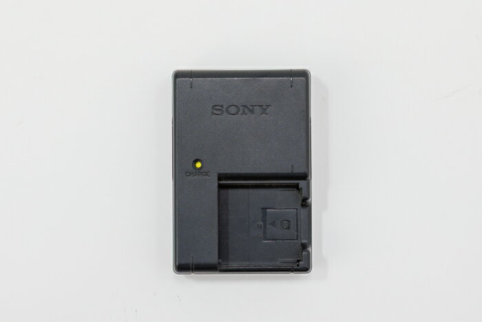 【ジャンク品】【ソニー バッテリーチャージャーBC-CSG】