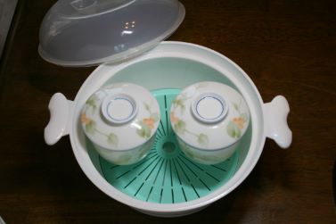 MORII 日本製 電子レンジ 蒸し器 調理器 レンジ 鍋 電子レンジ 蒸し 野菜 レンジ 魚 肉 スチーマー 料理 W目皿付き プラスチック 電子レンジ専用 蒸烹鍋 約2.25L（エメラルドグリーン）M-710-35 送料無料 moriistore-10000119 KiMoCHiいい台所屋 サンプル画像3