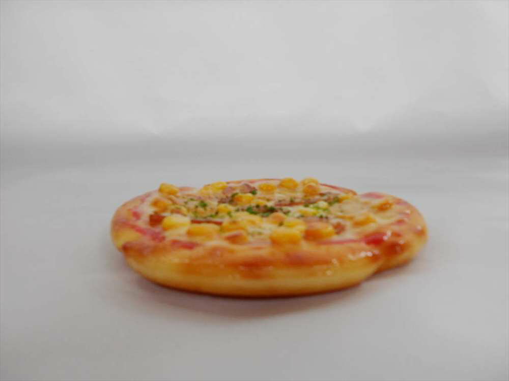【 鏡 ピザ 】 日本製 小物 食品サンプル おもしろ プレゼント かわいい おしゃれ ハンドメイド 模型 フェイクフード フード 食べ物 パーツ 撮影 大阪 ユニーク Japan 雑貨