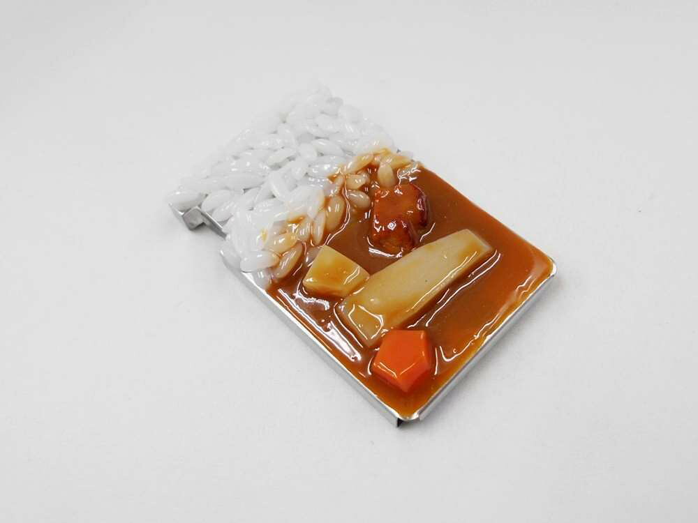 Rakuten - 【 ミンティア ケース カレーライス 】 日本製 小物 食品サンプル おもしろ プレゼント かわいい おしゃれ ハンドメイド ポーチ バッグ 模型 フェイクフード フード 食べ物 パーツ 撮影 大阪 ユニーク Japan タブレットケース