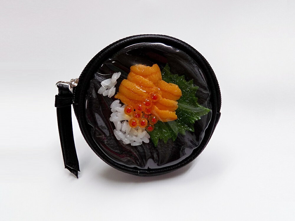 Rakuten - 【 丸型 ポーチウニイクラ丼A 】 日本製 小物 食品サンプル おもしろ プレゼント かわいい おしゃれ ハンドメイド ポーチ バッグ 模型 フェイクフード フード 食べ物 パーツ 撮影 大阪 ユニーク Japan