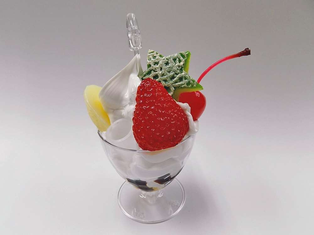 Rakuten - 【 ペン立て パフェ小・チョコ 】 日本製 小物 食品サンプル おもしろ プレゼント かわいい おしゃれ ハンドメイド 模型 フェイクフード フード 食べ物 パーツ 撮影 ぬい撮 ユニーク ペンスタンド