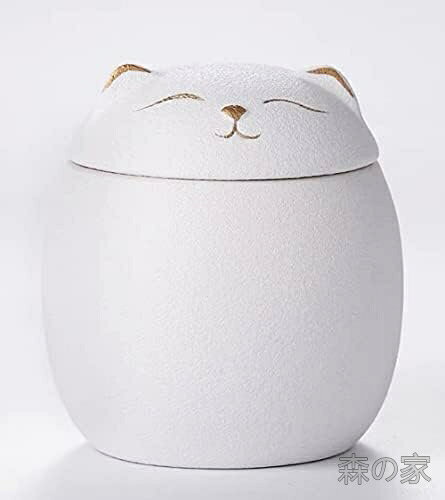 商品の特徴・外寸法：直径7.7cm×高さ8.3cm，材質：陶磁器・仏壇にもさりげなく置けるかわいいミニ骨壷です。・掌に丁度納まるコンパクトサイズなので、ご安置する場所を選びません。・手元供養ができる新しい祈りの形。・お骨壷は陶器ですので、安定性のない場所・高所への安置はお避けくださいお客様都合のキャンセルはお控えください。また他モールにて併売を行っており、Amazon 社のFBA マルチチャネルサービスを一部活用しております。梱包にAmazon ロゴの記載やAmazonの配達員が商品をお届け、また置き配になる可能性がございますので予めご了承ください。