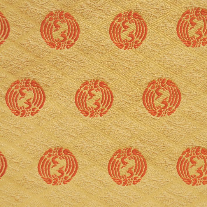 金襴 生地 有職紋様 松菱に尾長鳥 不織布貼り無し 458 和柄生地 つまみ細工 和風生地 和柄 金襴