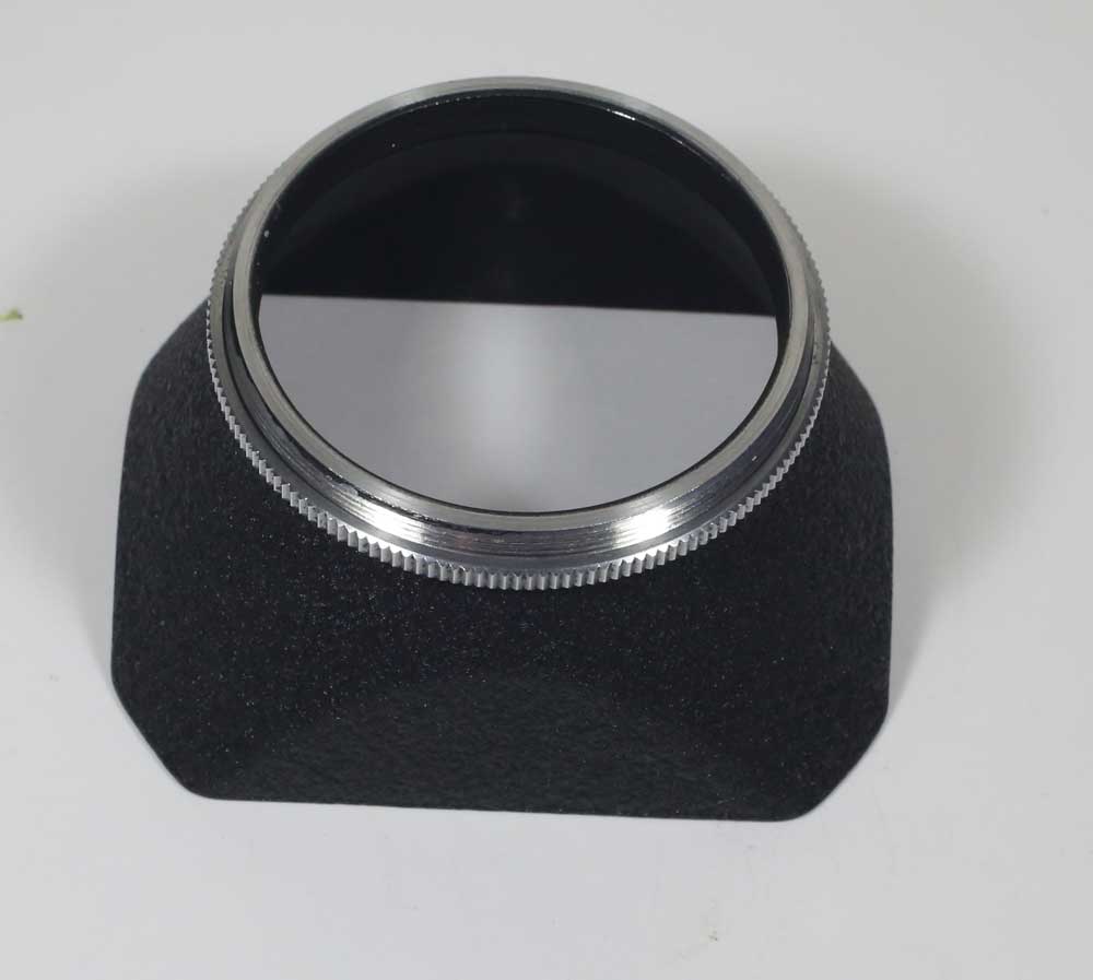 ドイツ製　金属製角型レンズフッド　フィルター径49ミリLens Hood for normal lenses