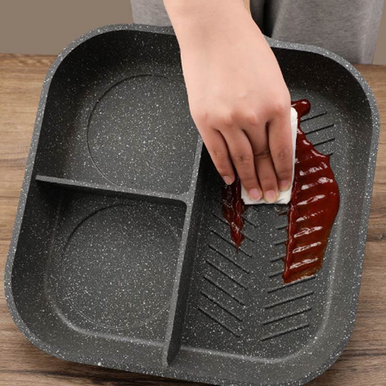 電気調理器 仕切りフライパン IH対応 お弁当 ガス対応 弁当作り 三つ穴 キャラ弁 朝食 IH IH対応 角型 電磁調理器 ガス ホットケーキ 調理 料理 子供 こども 親子 クッキング かわいい 新生活 送料無料 mosmileshop-10000344 MOスマイルショップ サンプル画像3