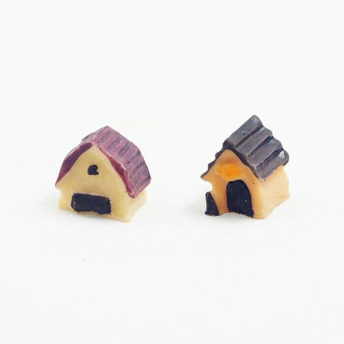 全2種 小さな家 ミニチュア　ジオラマ　動物模型 苔テラリウム おもちゃ フィギュアのサムネイル
