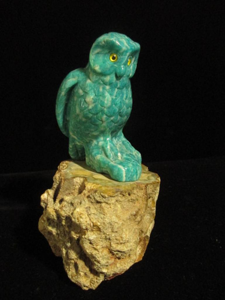 イタリア製のアマゾナイトのフクロウのフィギュリン