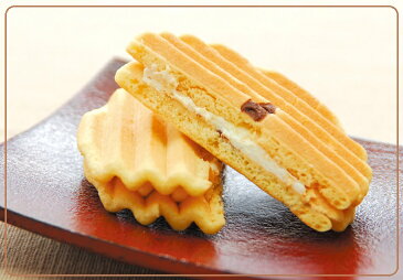 【名入れ和ギフト】2段かさね【今治タオル】【和菓子ギフト】:名入れ・今治タオル&和風国産黒豆パウンドケーキ「和の集い」【楽ギフ_のし宛書】★<出産内祝い・初節句内祝い:入学内祝い:七五三内祝>【楽ギフ_名入れ】