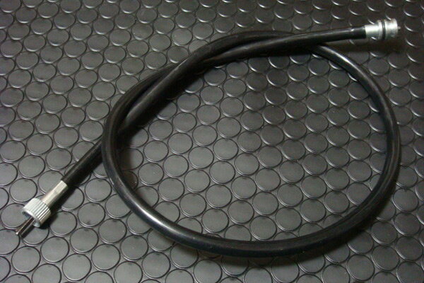 商品説明ZOOMERのDISK化カラーキット（Bキット/Cキット）に付属の補修メーターケーブル。仕様・規格■メーカー■・KN企画[ケイエヌキカク]■メーカー品番■・ZM-04-WY-SP■JANコード■・4580630273457■適合■・ZOOMER DISK化 カラーキット（Bキット）120/90-10タイヤ用（品番：ZM-04-B）・ZOOMER DISK化 カラーキット（Cキット）130/90-10タイヤ用（品番：ZM-04-C）■詳細■○全長（メーターケーブル軸長）：1000mm○メーターケーブル長(ケース部)：970mm 弊社の取り扱い商品はバイクパーツ、バイク用品となります。 ※車両販売（オートバイ本体の販売）は行っておりません。 商品画像で、車両全体もしくは車両の一部が写っている画像がございますが、それらは商品の装着イメージとしての画像であり、車両そのものではありません。