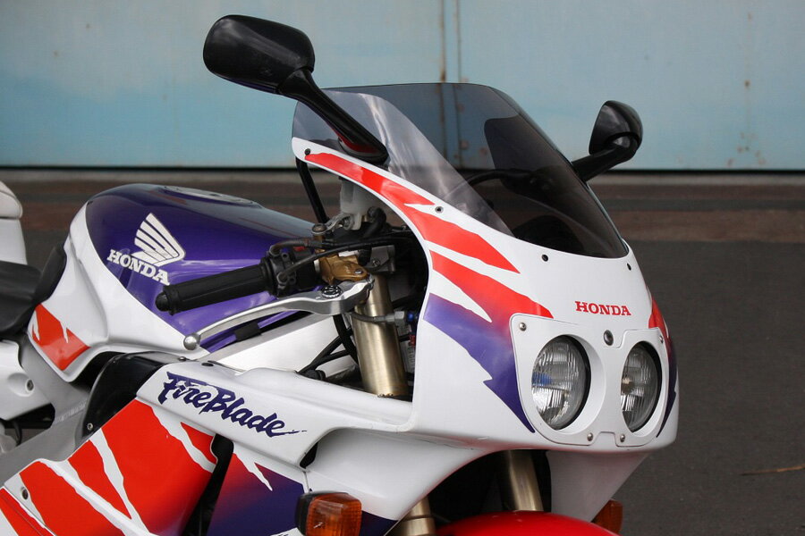 ACRYPOINT CBR400RR ［NC29］ （90-94年 ） ストリートタイプスクリーン （スモーク） 110362