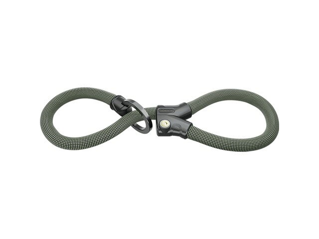 ※画像はイメージとなります。別なカラーを参考に掲載している場合があります。INFINITY LOOP SLOW GREEN無限な使用を可能にしたチェーンロック ダブルループデザインにより軽量でありながら離れた2 つの対象物の固定を実現! シチュエーションに応じた使用が可能に!◇太さ6mm のスクエアチェーンを採用。 ◇ループリング直径60mm。 ◇ダブルループ機能。1 つのループは車体前輪や後輪などを固定し、もう1 つのループは柱などの離れた固定物、またはもう一台の車体へ接続。シチュエーションに応じた使用が可能。 ◇柔軟な取り扱いを可能にするスライドロックボディにより、長さを無段階に調整可能。 ◇耐久性と柔軟性に優れたIVY TEX 合成繊維コーティングが、愛車を摩耗や傷から保護する。 ◇カチッとスライド自動ロック機能により、キーを使わずに素早くロック可能。 在庫状況について当店では複数店舗で同時販売を行っているため、ご注文いただいた時点で他店が先に完売し、在庫切れとなる場合がございます。今後の入荷予定を確認し、入荷が困難と判断した場合は、誠に勝手ながらご注文をキャンセルさせていただくことがございます。在庫管理について出来る限りリアルタイム更新を心がけておりますが、実際の在庫が反映されないことがございます。万が一、欠品となった場合はご容赦いただけますようお願いいたします。価格変動についてメーカーの価格は常に変動しているため、ご注文後に価格変更が判明した場合は、改めてご連絡させていただくことがございます。商品情報について商品ページ作成時には細心の注意を払っておりますが、稀に商品説明や価格に誤記がある場合がございます。誤記が確認された場合は、ご購入後であってもご連絡の上、やむを得ずご注文をキャンセルさせていただくことがございます。予めご了承ください。メーカー欠品・販売中止時の対応メーカー欠品や販売中止、仕様変更等により、ご用意できない場合もございます。その際はご注文をご連絡の上、キャンセルまたは内容変更にて対応させいただきます。また、欠品が長期化する場合は、納期につきまして事前にお問い合わせの上、ご案内いたします。