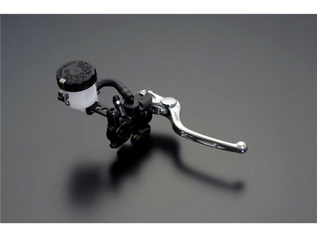 ADVANTAGE NISSIN アドバンテージ・ニッシン ラジアルブレーキマスター ショートレバータイプ BMTS17-10メーカー : 汎用品適合車種汎用品Type : 鋳造ラジアルブレーキマスター ショートレバータイプφ17 black/silverlever φ11/16 鋳造品番 : BMTS17-10JANコード : 4580340005867ラジアル／鋳造 Φ11/16 17mmストップスイッチ付NISSIN MASTER RADIAL Type在庫状況について当店では複数店舗で同時販売を行っているため、ご注文いただいた時点で他店が先に完売し、在庫切れとなる場合がございます。今後の入荷予定を確認し、入荷が困難と判断した場合は、誠に勝手ながらご注文をキャンセルさせていただくことがございます。在庫管理について出来る限りリアルタイム更新を心がけておりますが、実際の在庫が反映されないことがございます。万が一、欠品となった場合はご容赦いただけますようお願いいたします。価格変動についてメーカーの価格は常に変動しているため、ご注文後に価格変更が判明した場合は、改めてご連絡させていただくことがございます。商品情報について商品ページ作成時には細心の注意を払っておりますが、稀に商品説明や価格に誤記がある場合がございます。誤記が確認された場合は、ご購入後であってもご連絡の上、やむを得ずご注文をキャンセルさせていただくことがございます。予めご了承ください。メーカー取り寄せ商品について商品ページタイトルに「在庫あり」と記載がない商品は、すべてメーカー取り寄せ品です。在庫があれば、ご注文から約1週間以内に発送いたします。メーカー欠品・販売中止時の対応メーカー欠品や販売中止、仕様変更等により、ご用意できない場合もございます。その際はご注文をご連絡の上、キャンセルまたは内容変更にて対応させいただきます。また、欠品が長期化する場合は、納期につきまして事前にお問い合わせの上、ご案内いたします。