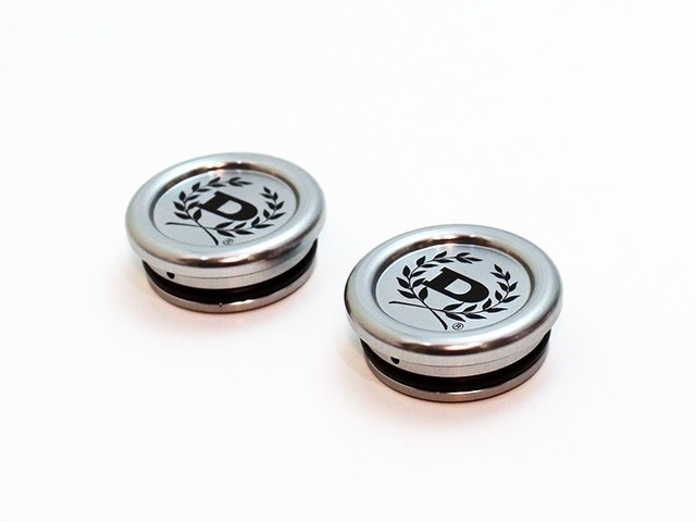 Z900RS フレームプラグ L(ステップ前)シルバー ドレミコレクション 35701