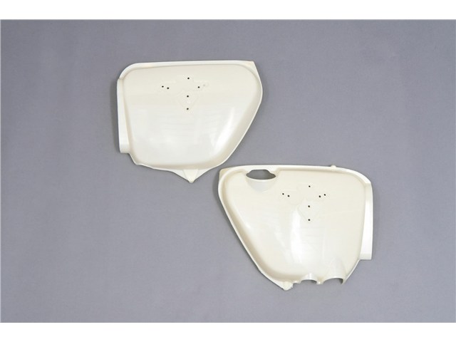 M-TEC中京 エムテック中京 ABS樹脂製サイドカバーセット CB750K1-K6 MRS-H75-99SET
