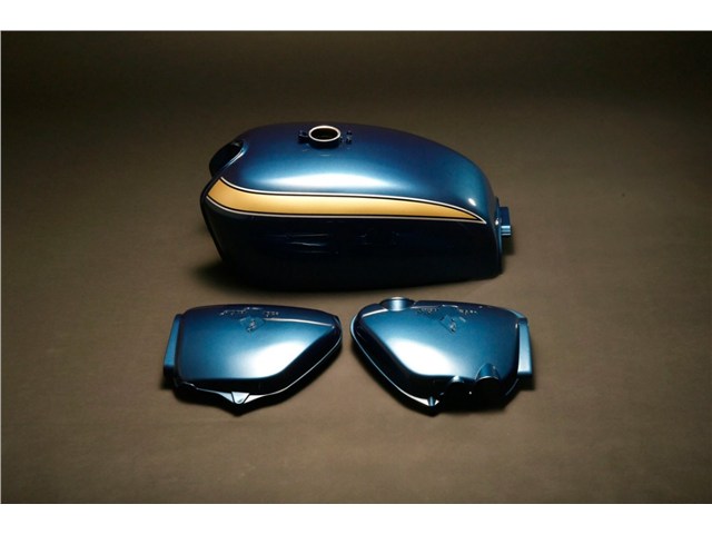 【納期3ヶ月以上】 M-TEC中京 エムテック中京 プラネットブルーメタリック タンク&SCセット CB750K2 MR..