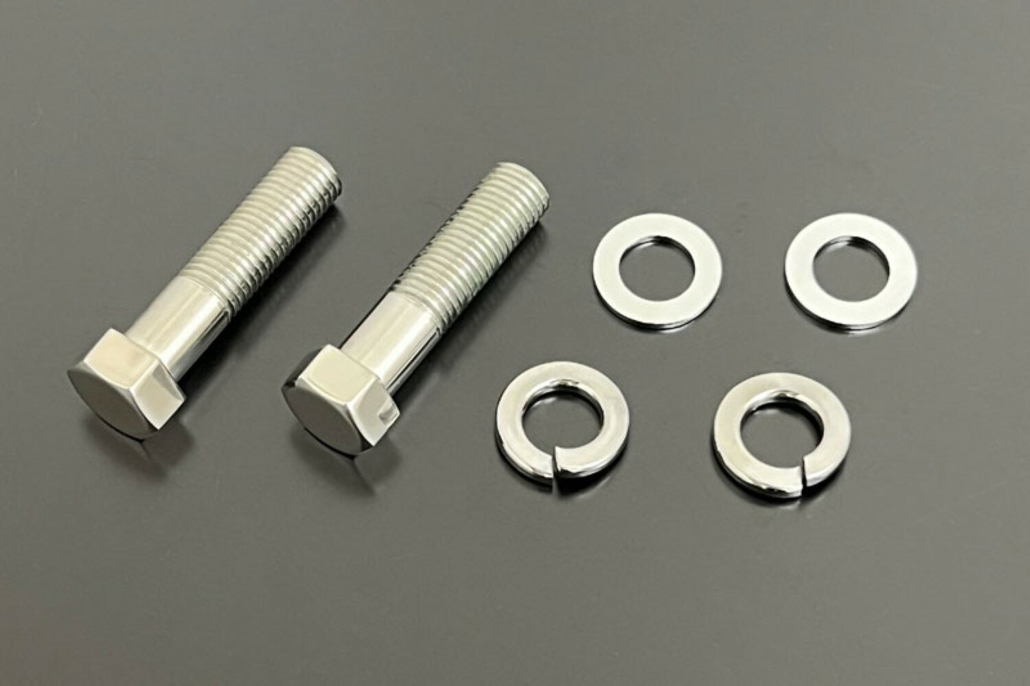 【12/1限定！数量限定クーポン配布！エントリーでP3倍！】 PMC(ピーエムシー) バイク用 ブレーキ関連 Z1/Z2 ステンレス・スペシャル ポリッシュシリーズ キャリパーマウントボルト 81-3120