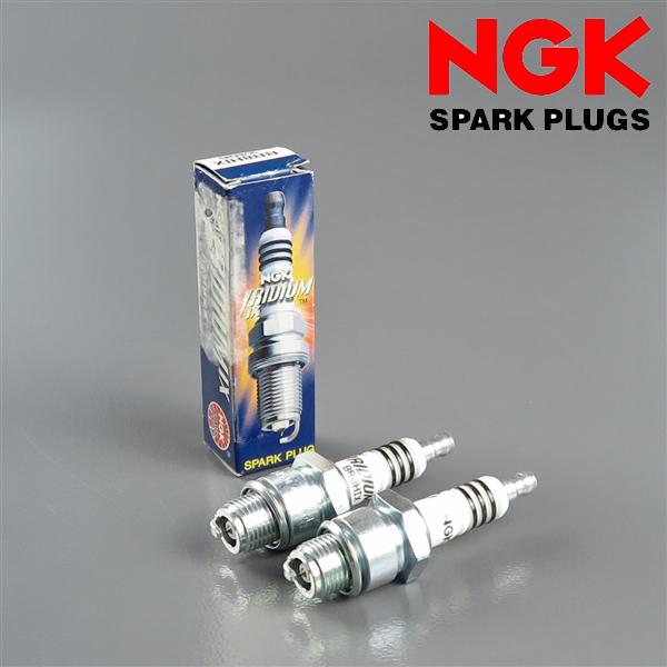 [展示品 未使用品] ◇2本セット NGK イリジウムIXプラグ BR8HIX TN/分離型 ネジ径/14mm/ネジ長/12.7mm/HEX20.8 (BR8HIX-2-C004) [中古]