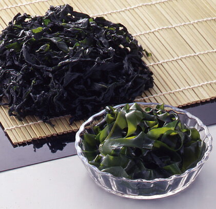 市場に少ない北海道産の生わかめです。 海藻と言えば北海道！北海道のわかめはとにかく美味しい！ 在庫がある時にお買い求め下さい！