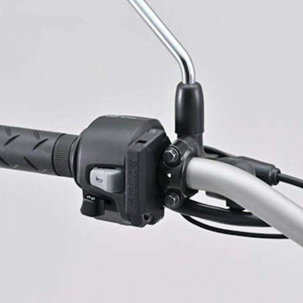 デイトナ DAYTONA 41372 バイク専用電源 スレンダーUSB Type-A QC3.0 30W メインキー連動