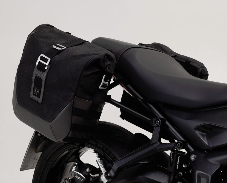 Trident660 (トライデント660) Legend Gear サイドバッグ SW-MOTECH(2)