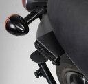 Bonneville(ボンネビル) T100 16-/ T120 15- SLCサイドキャリア右側取付用アダプター SW-MOTECH