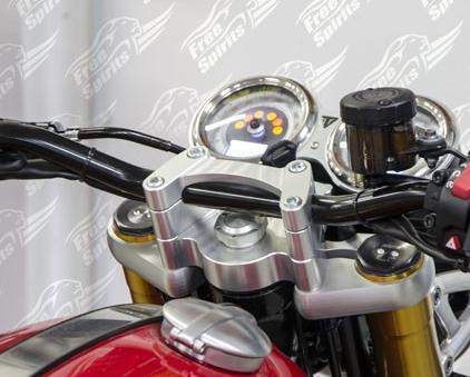 Free Spirits ハンドルコンバージョンキット シルバー Thruxton R/RS