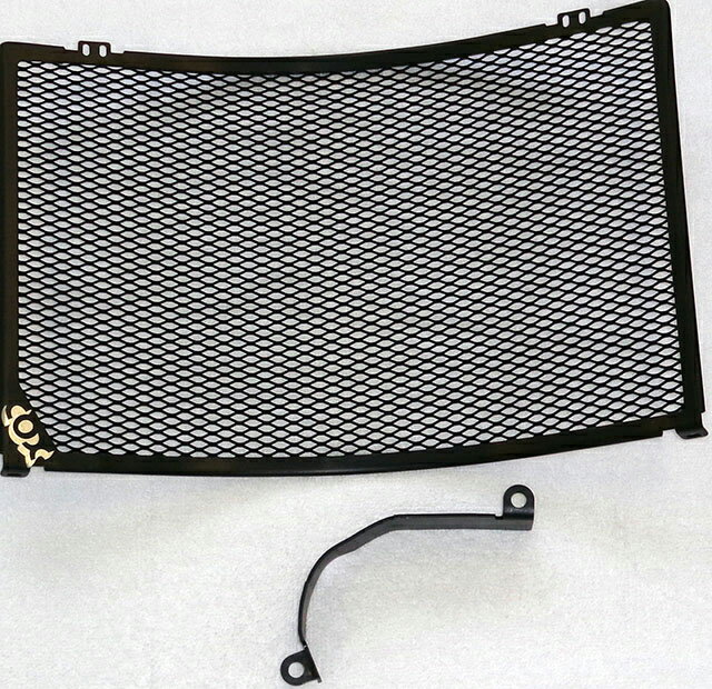 COX RACING レーシングラジエター＆チェーンケースガードセット モンスター1200/S 14-