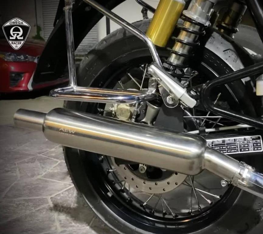 インターセプター/コンチネンタルGT 650 AEW キャブトンスリップオンマフラー オメガ