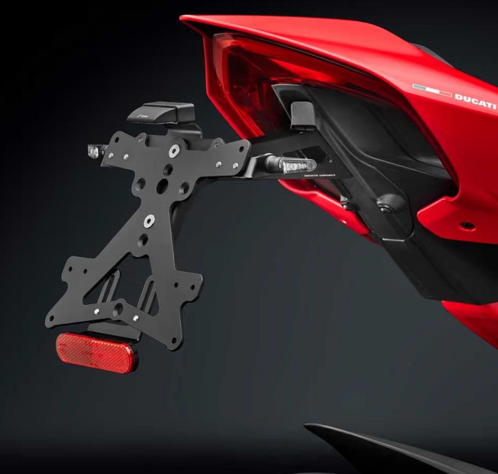 DUCATI パニガーレ V4 フェンダーレスキット リゾマ