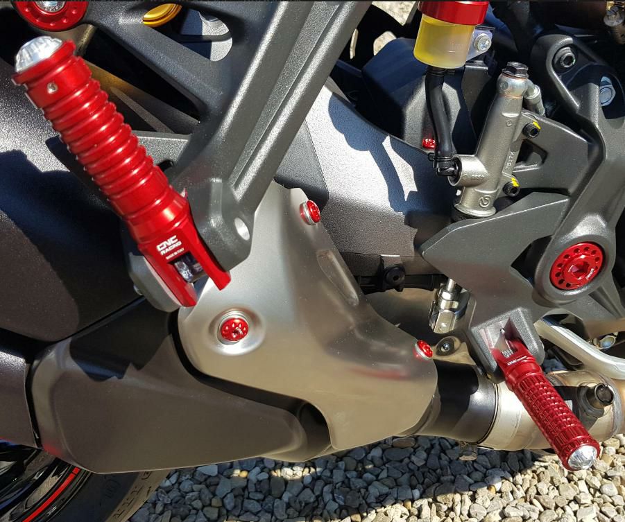 ȥѡġŷԾŹ㤨֥֥顼800/ICON/SiXty2  եåȥڥ 2ܥå CNC졼(CNC RacingפβǤʤ22,365ߤˤʤޤ