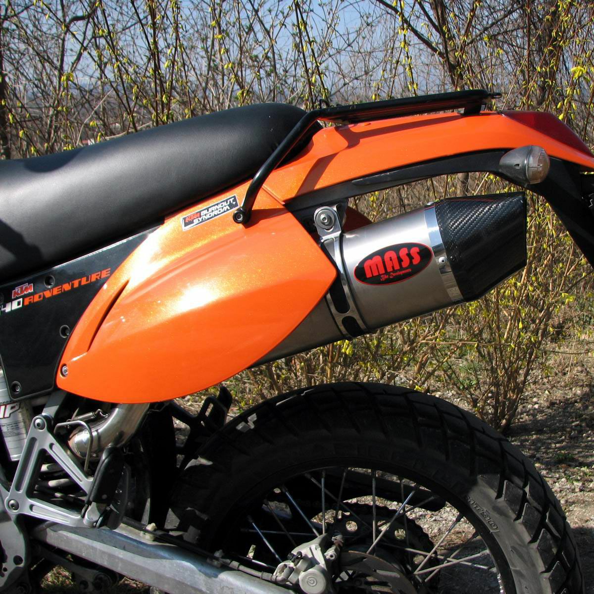 KTM 640/660 アドベンチャー オーバルチタン スリップオンマフラー MASS Exhaust