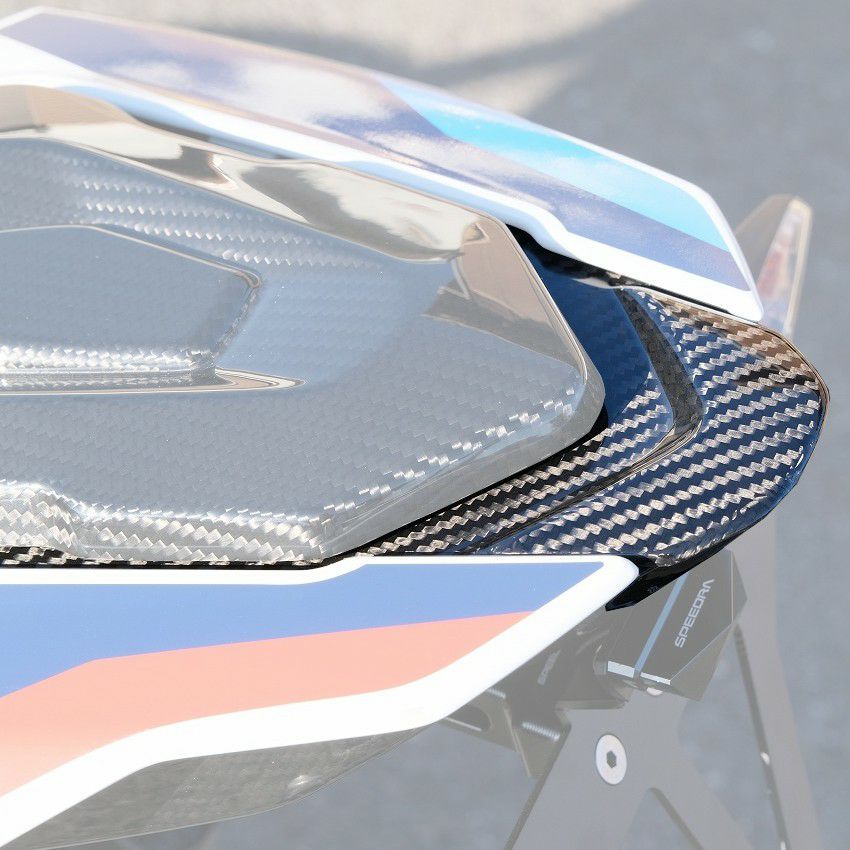 BMW S1000R/M1000R リアカバーアッパー ドライカーボン SPEEDRA