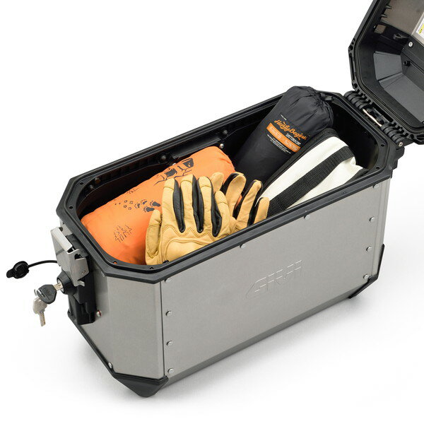 GIVI (����) 19696 �Х����� �����ɥ����� ��36L ����С� ������� �������å� TREKKER ALASKA ALA36A PACK2